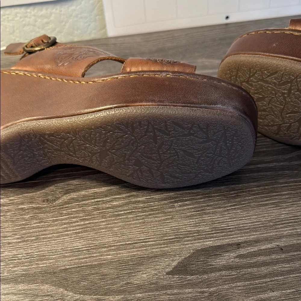 Brown Embossed Leather Platform Sandals - Picture 3 of 4